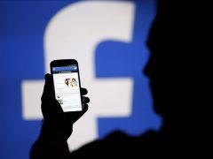 Un Facebook sans pub, ça vous coûtera 11 euros ! Un Facebook sans pub, ça vous coûtera 11 euros !
